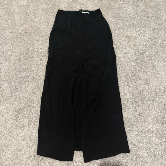 Reformation Black Maxi Skirt - Picture 2 of 3